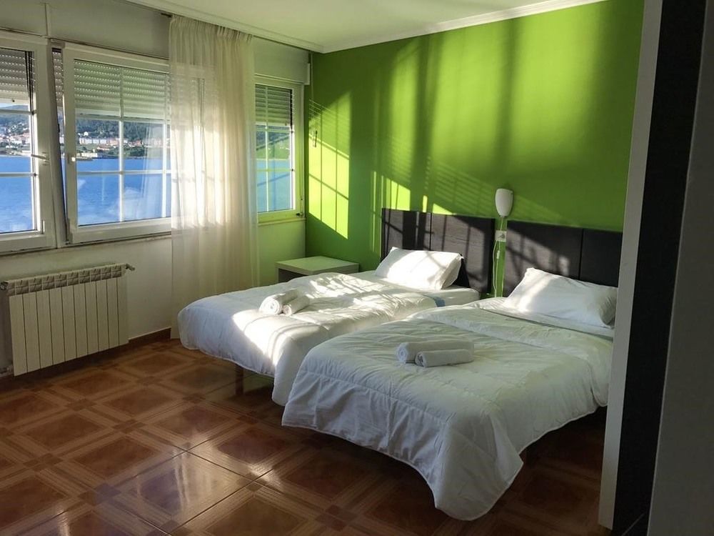 Aparthotel Corcubion Playa De Quenxe Exterior photo